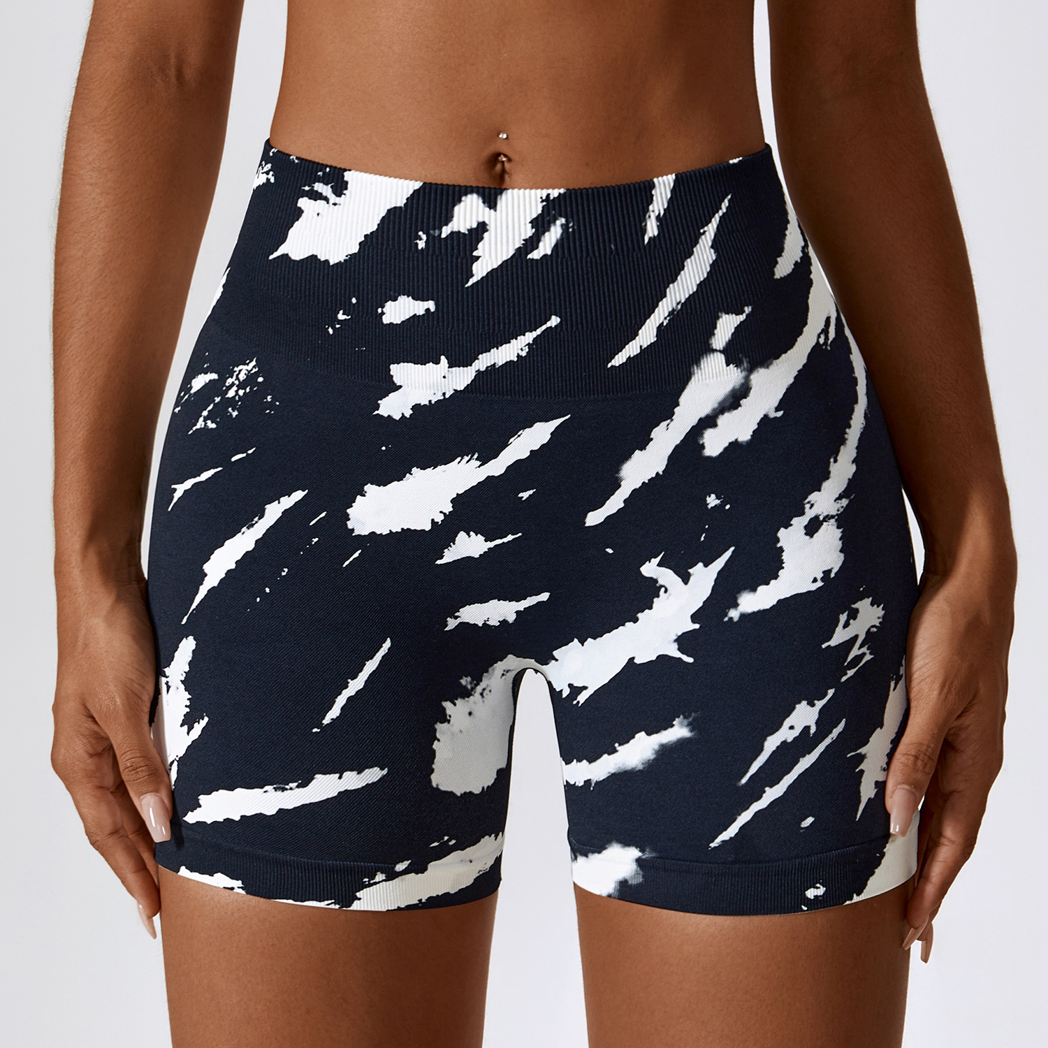 sports shorts China