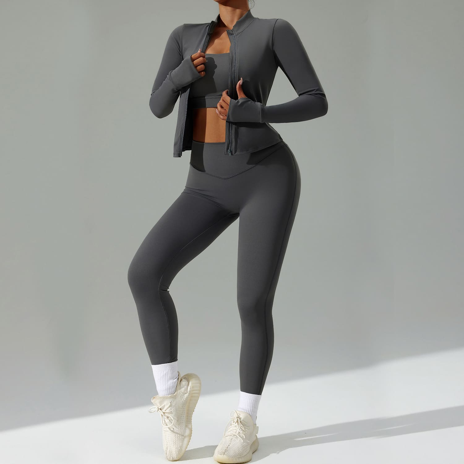 athletic clothing vendors