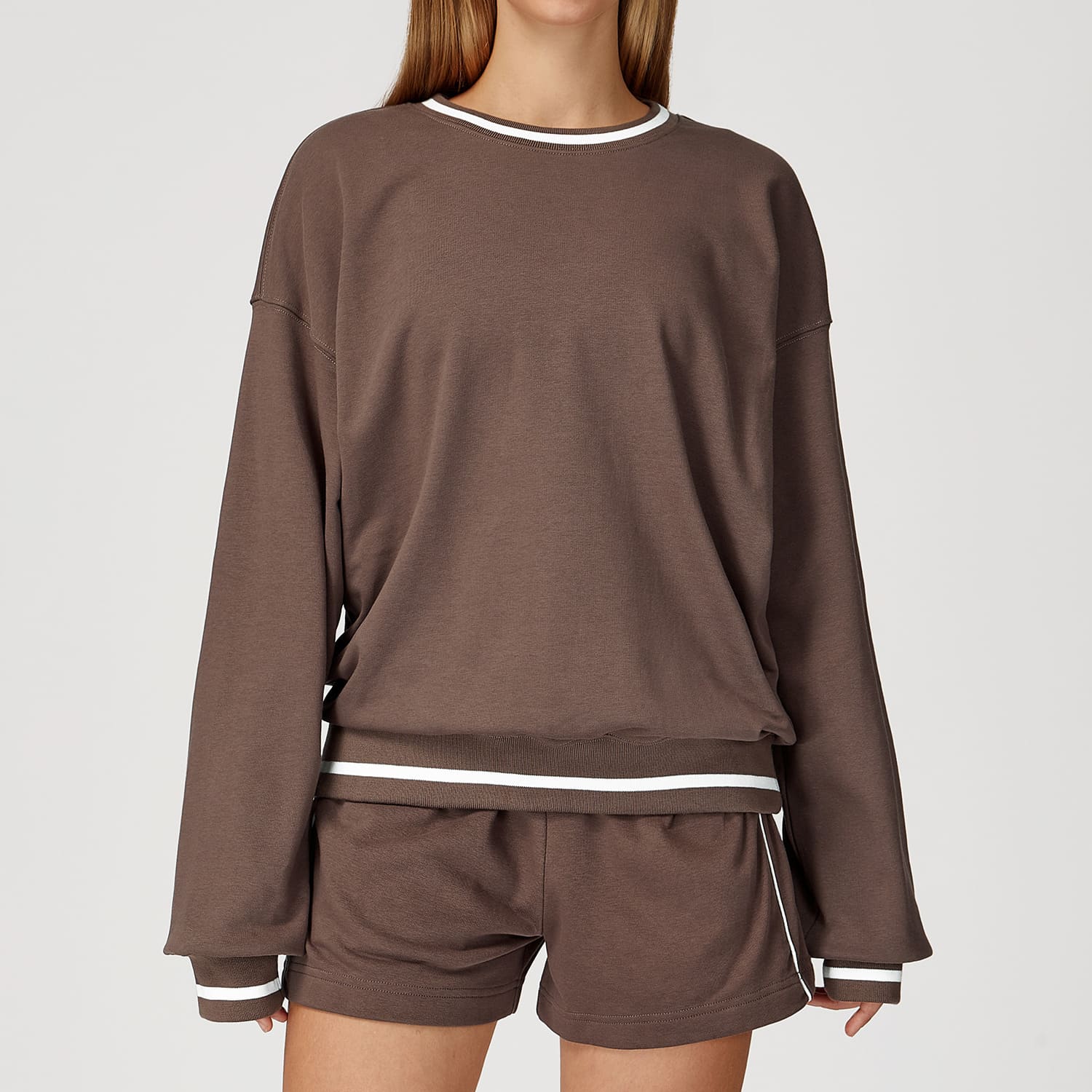 athletic wear manufacturers