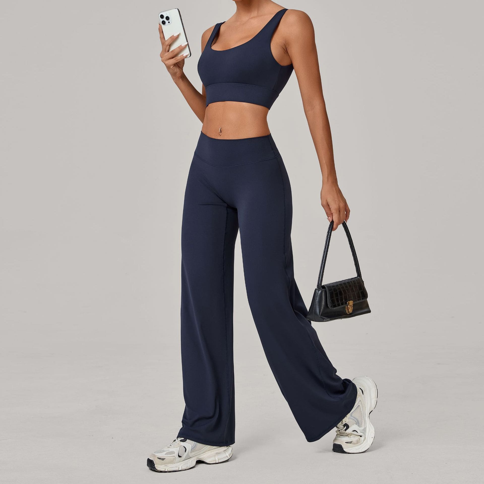 workout clothes manufacturer