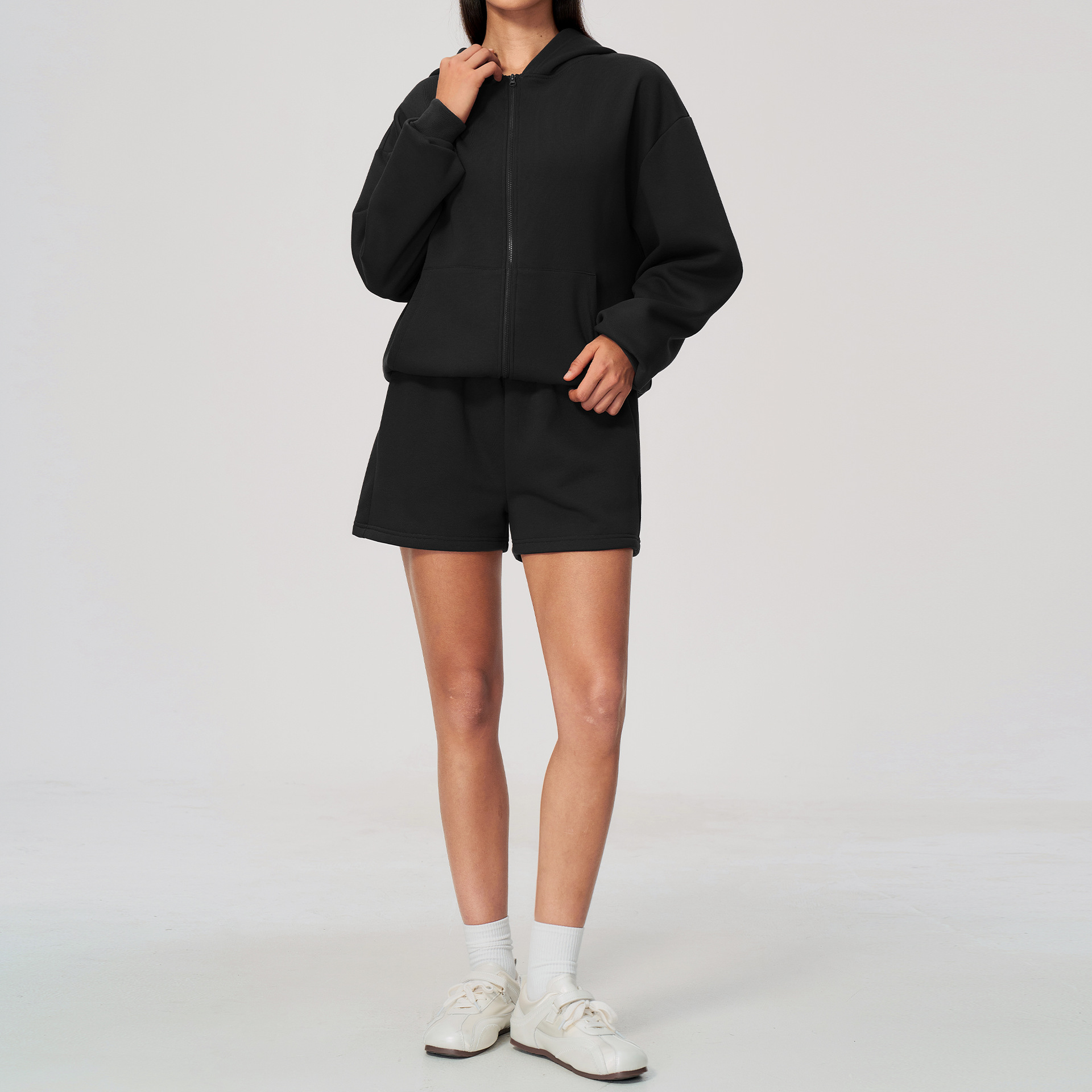 activewear distributors